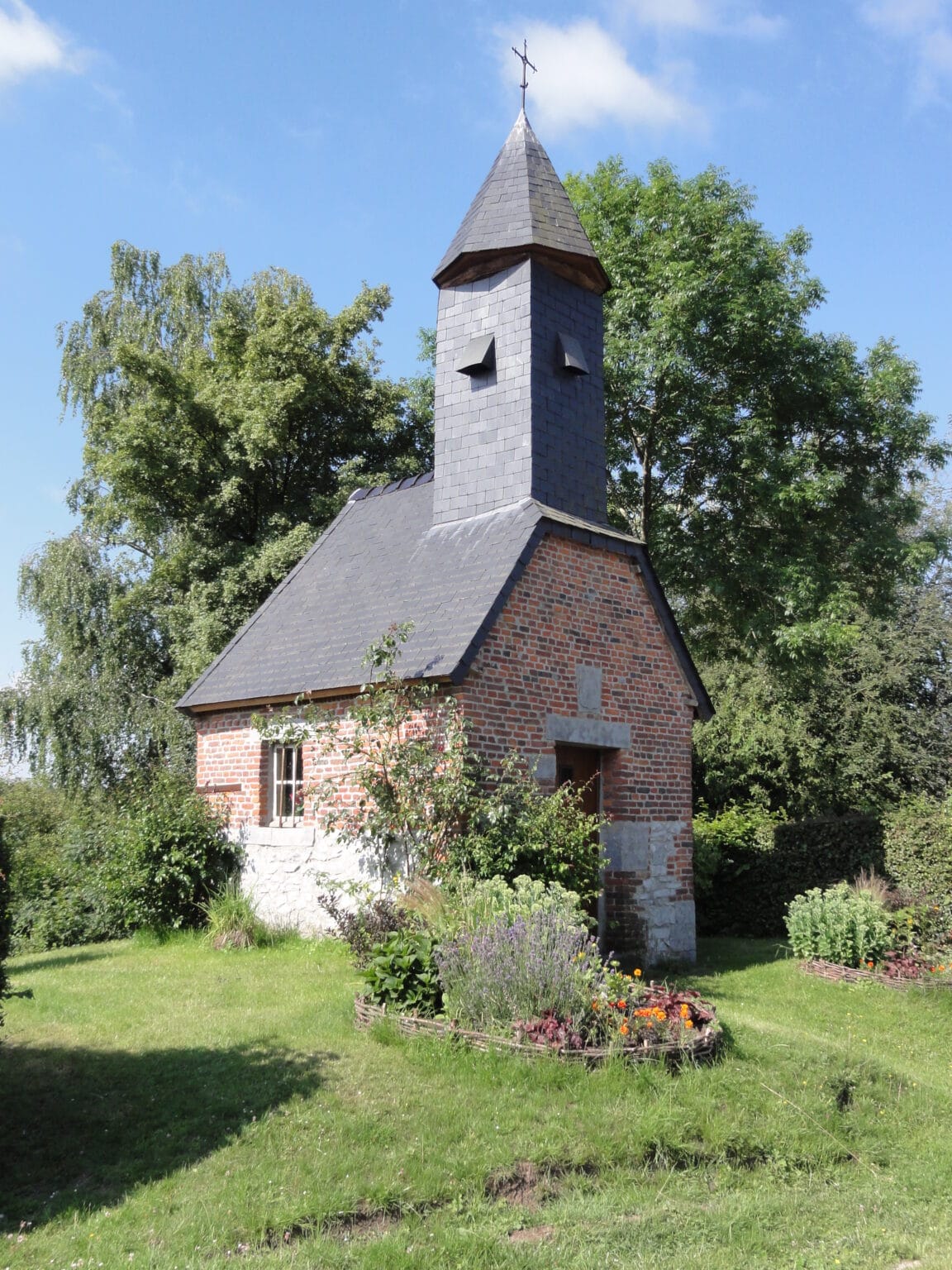 Chapelle le Bon Dieu de Gibelot