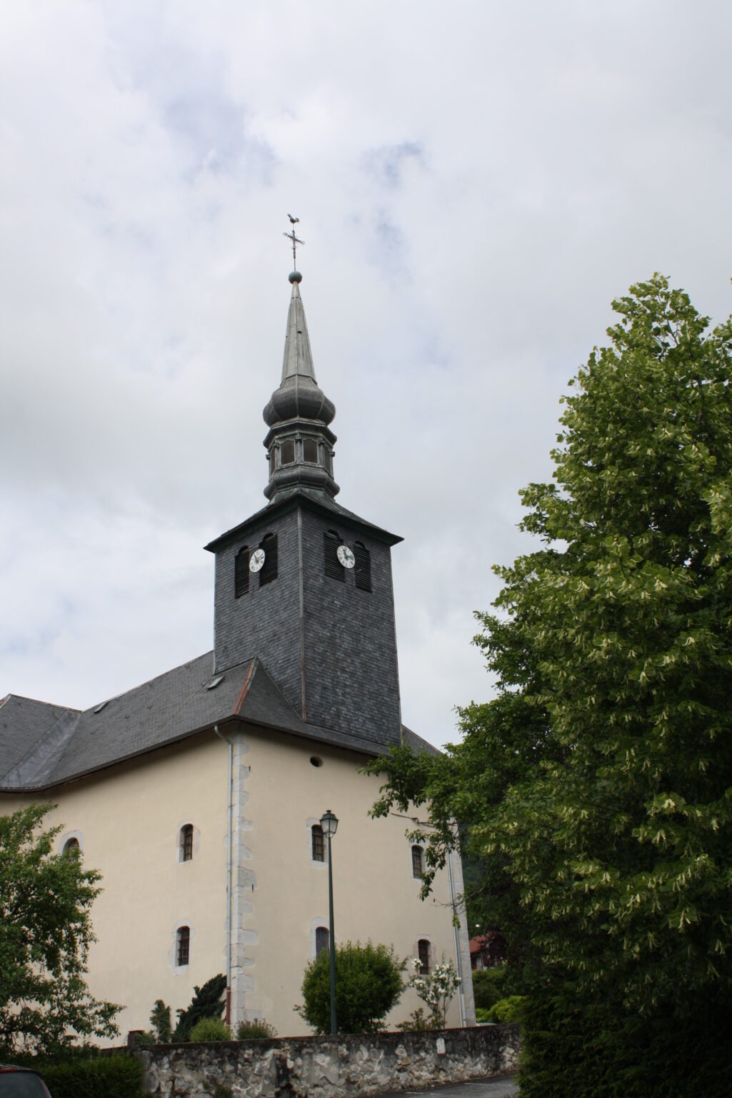 Eglise d'Onnion