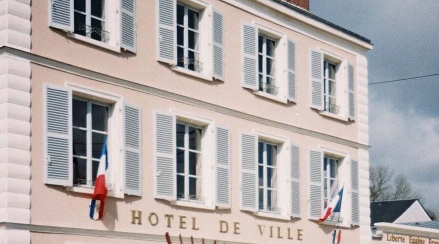 Pussay - Mairie