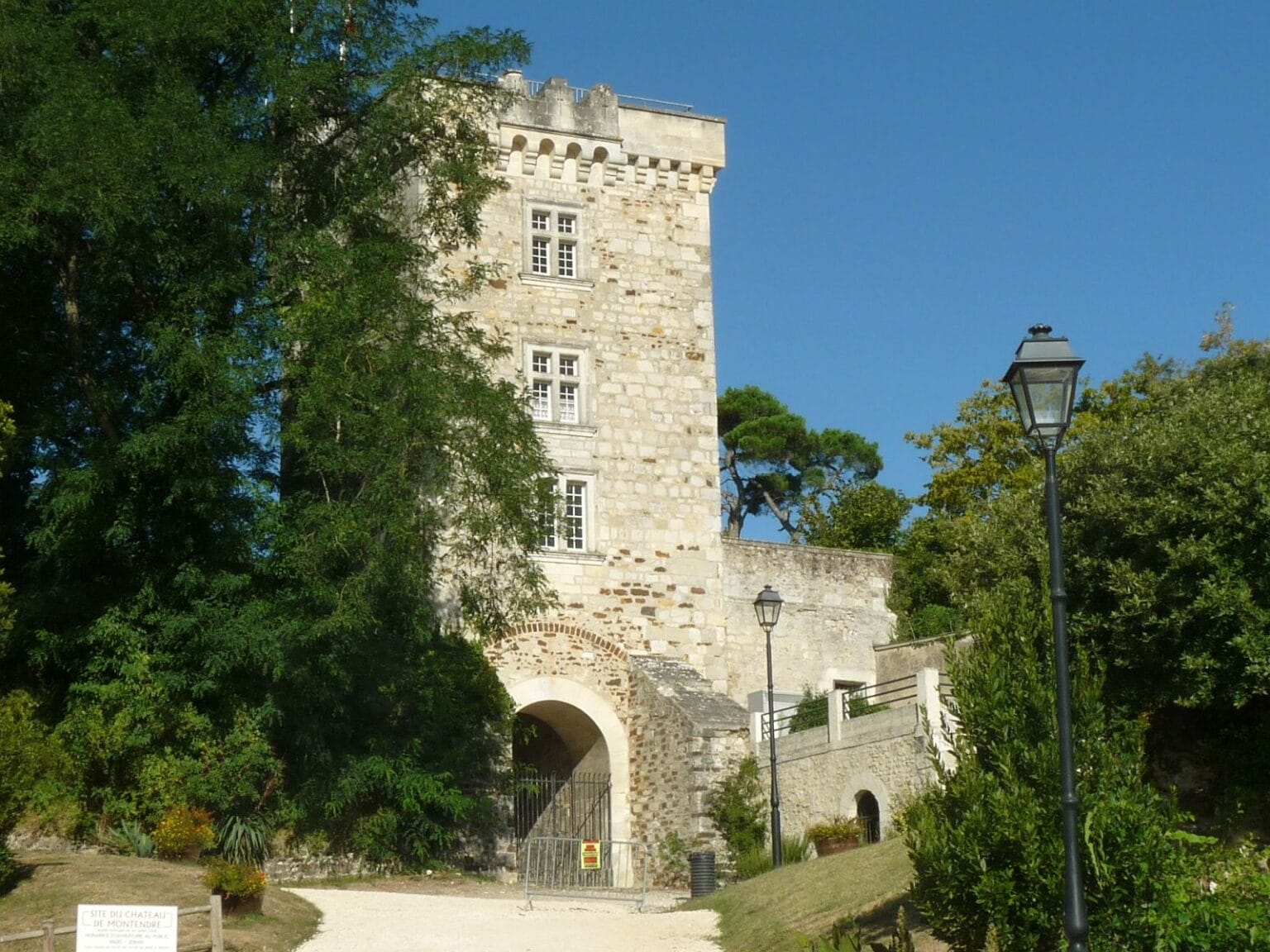 Château de Montendre