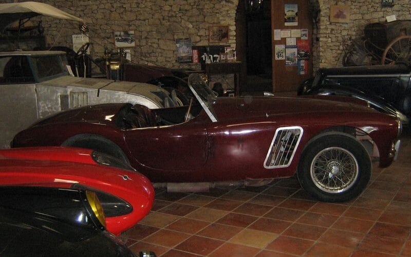 Musée Auto du château de Sanxet