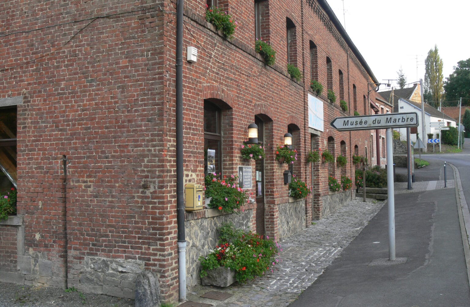 Musée du Marbre et de la Pierre Bleue