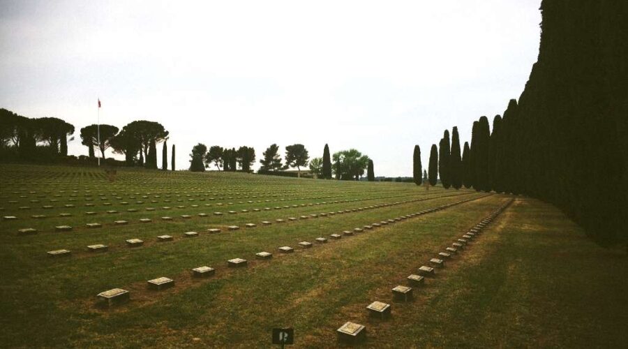 Nécropole nationale de Luynes
