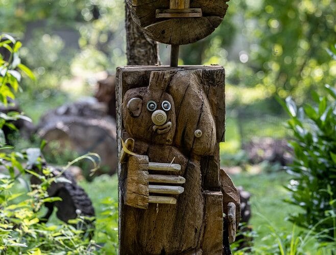 Le parc des Doublorigènes Jardin d'arts et de loisirs nonchalants