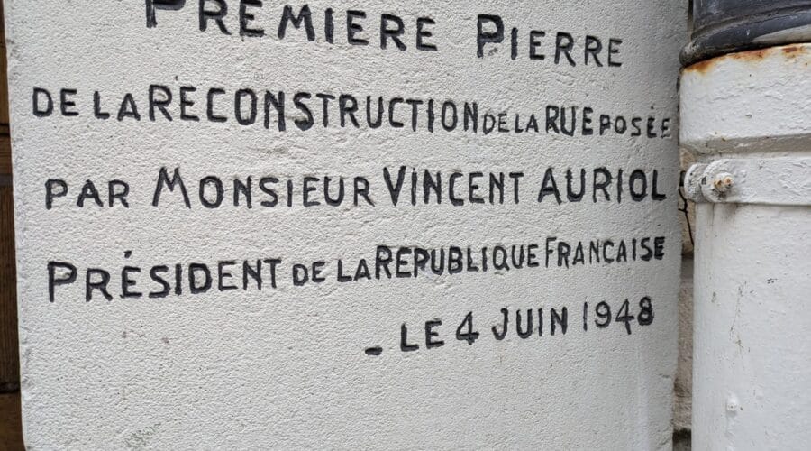 Première pierre de la Reconstruction de Lisieux