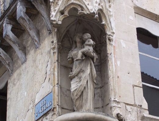 Maison de la Vierge à Niort (rue Saint-Gelais)