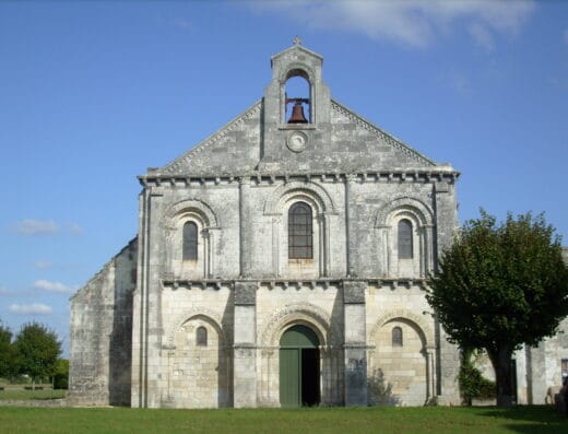 Eglise de Sainte-Gemme