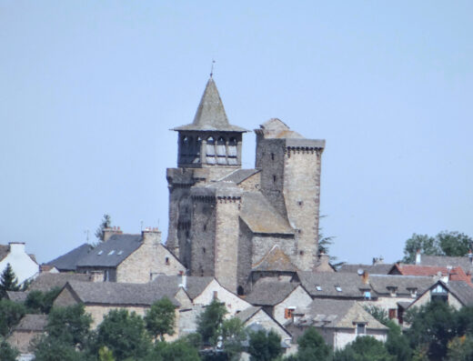 Eglise Fortifiée de Sainte Radegonde
