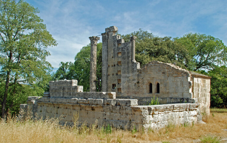 Temple Romain de Vernègues