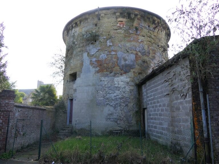 Tour Lambert – Tour des anciens remparts de Lisieux