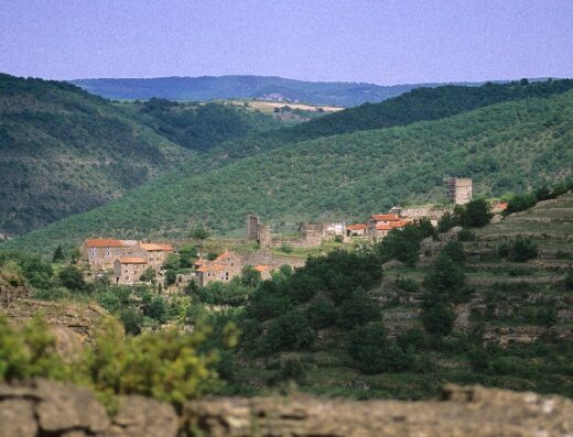 Vestiges du château d'Auriac
