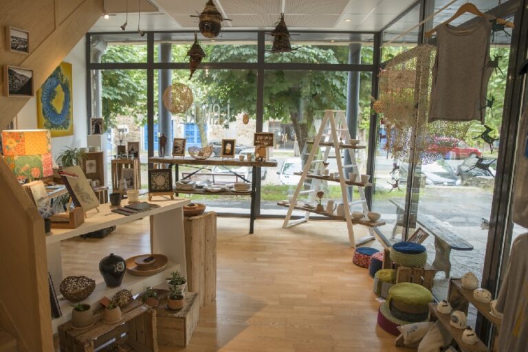 L&rsquo;Ancre – espace boutique et exposition du Pôle des métiers d&rsquo;art du Pays Ségali