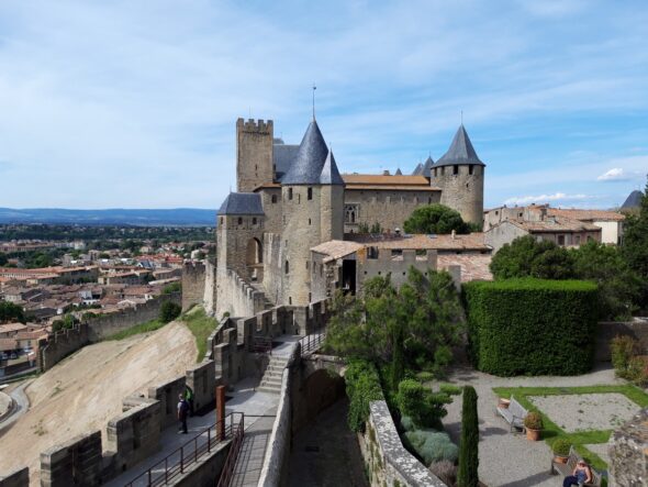 CHÂTEAU ET REMPARTS DE LA CITÉ DE CARCASSONNE