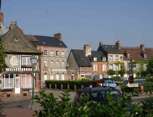 Village Beaumont en Auge