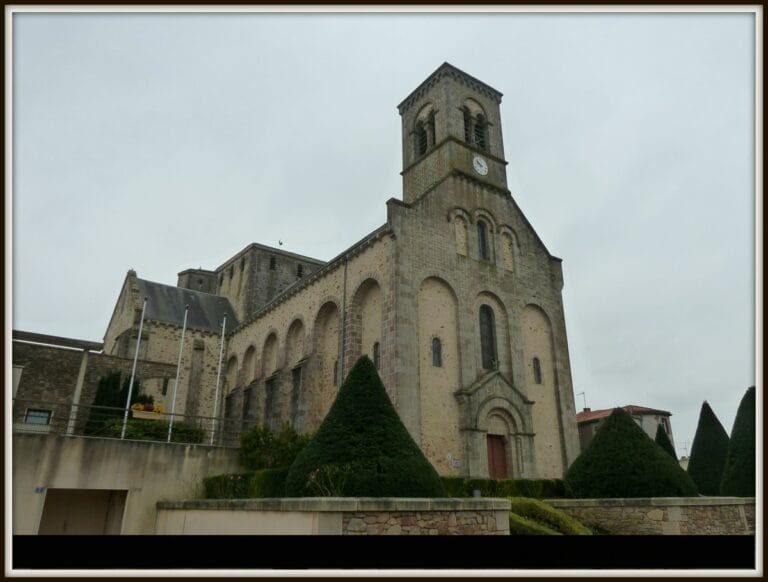 Eglise Notre Dame du Pin