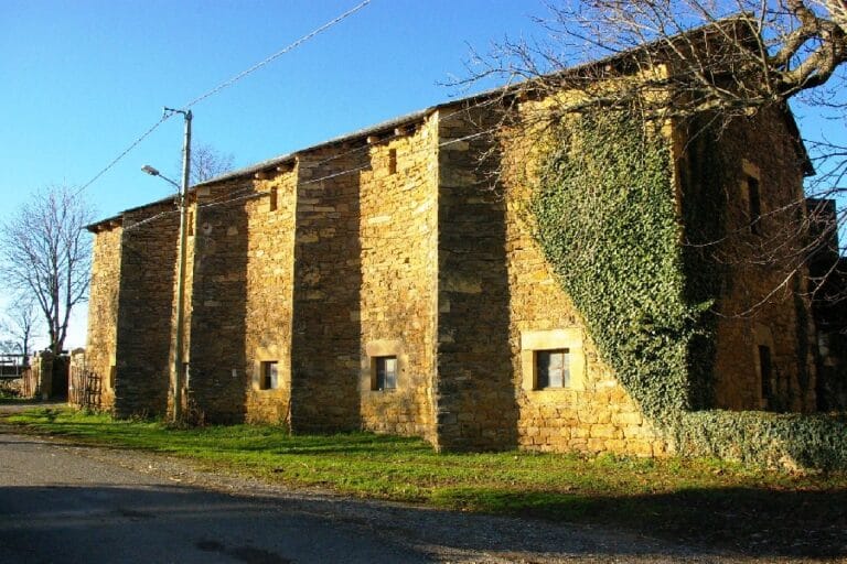 Village Cruéjouls