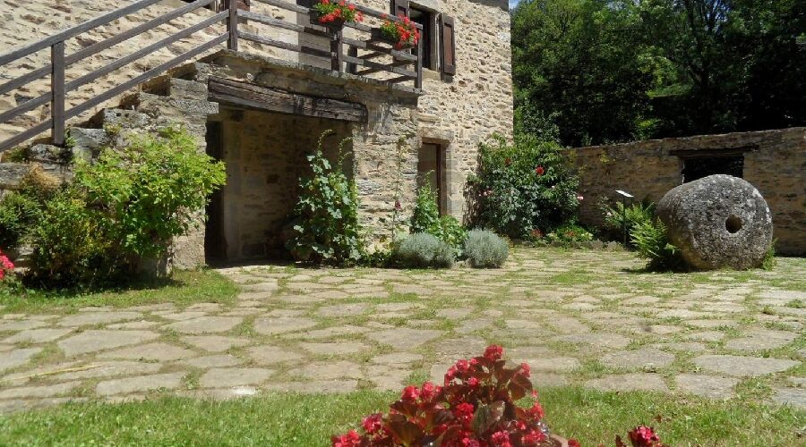 Moulins de Roupeyrac. Maison natale du poète François Fabié - Maison d'Ecrivain.