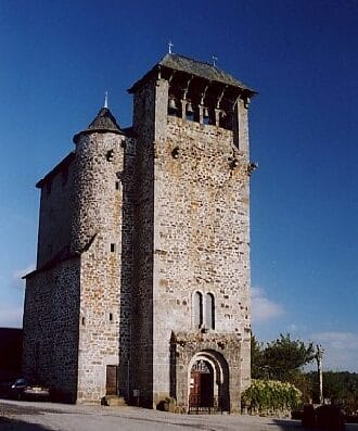 Eglise et croix d'Orlhaguet