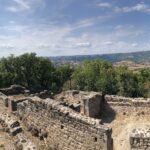 Chapelle et Chateau de Gozon