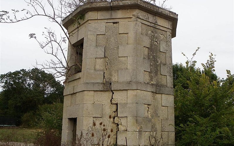 Pigeonnier de Bessines