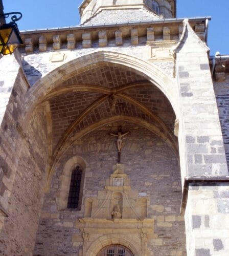 Église St Laurent de Prades d'Aubrac