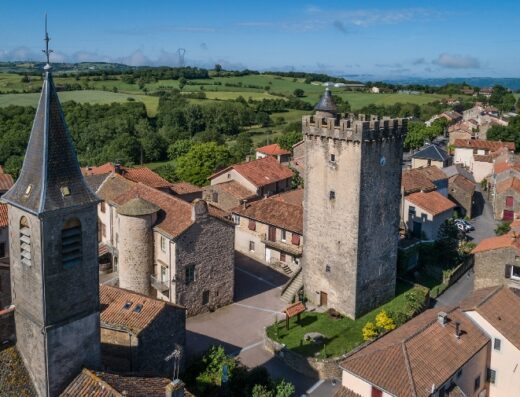 Tour de guet et jardin médiéval