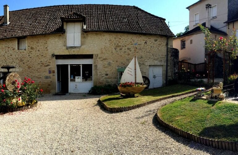 Moulin à huile de noix de Maneyrol
