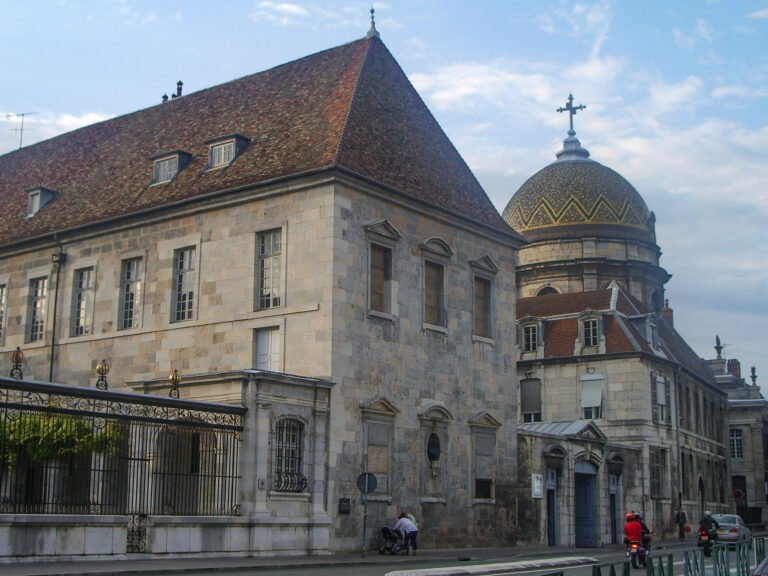 Hopital Saint-Jacques de Besançon