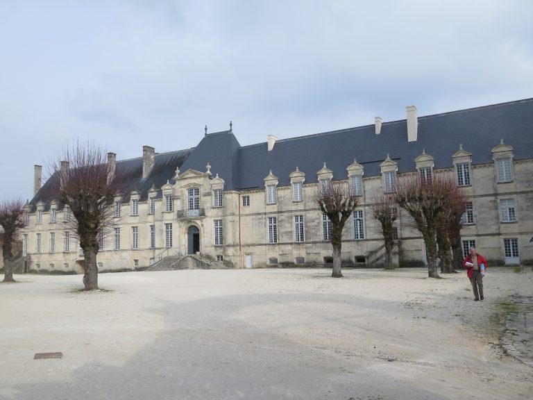 Abbaye Royale – Tours de l&rsquo;Abbatiale
