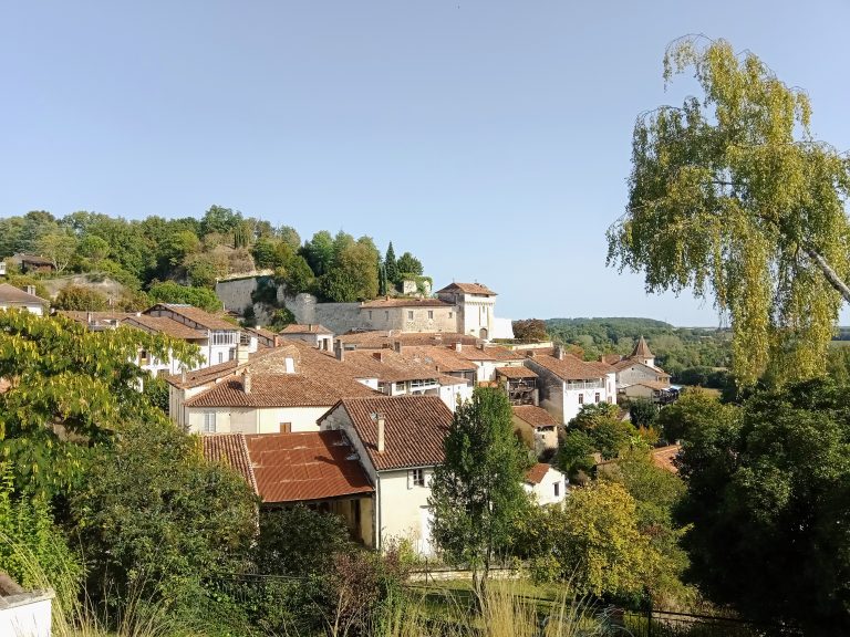 Village d&rsquo;Aubeterrre-sur-Dronne