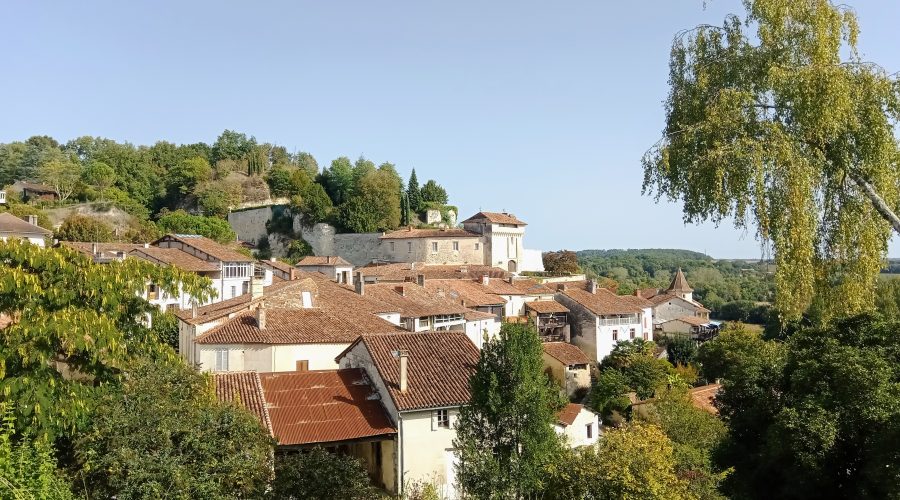 Village d'Aubeterrre-sur-Dronne