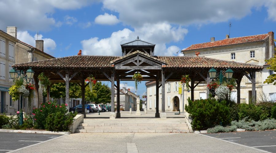 Village de Baignes-Sainte-Radegonde