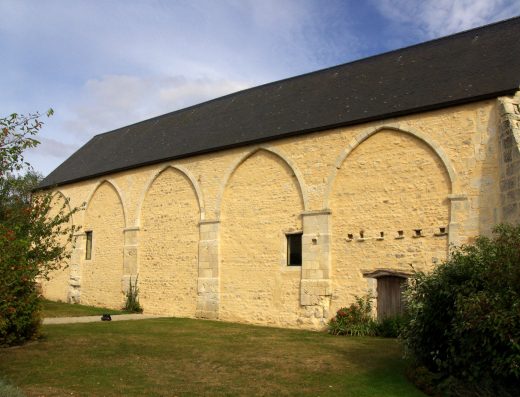 Le manoir et la grange aux Dîmes