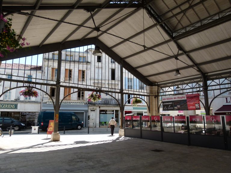 Marché couvert, les halles métalliques