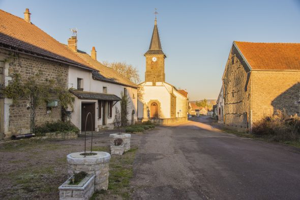 Église de la Nativité de Cussy le Châtel