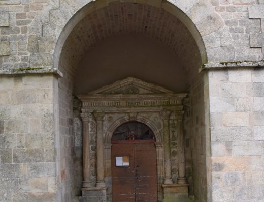 Eglise Saint Martin de Vitrac sur Montane