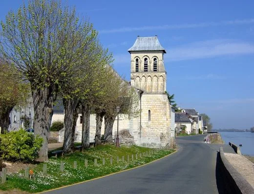 église saint Génult du Thoureil