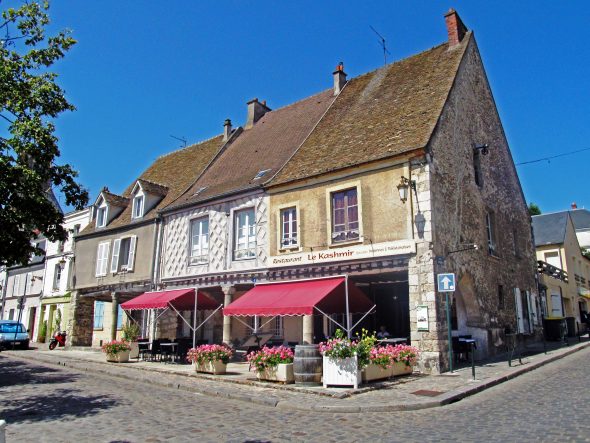 Maisons aux Piliers