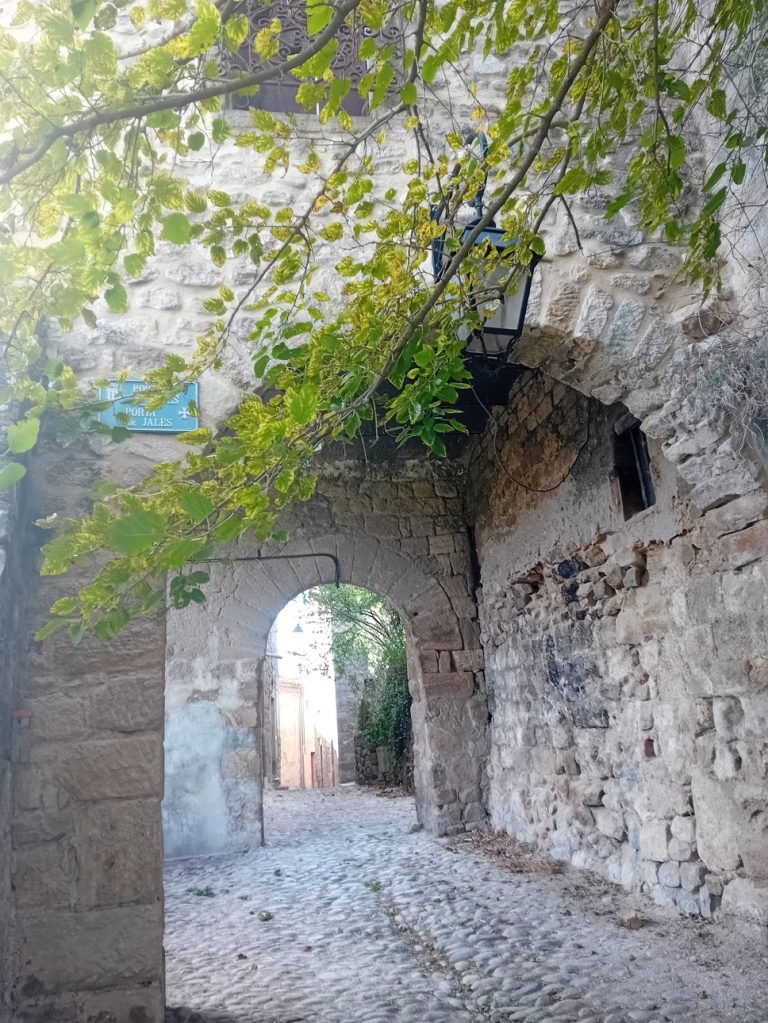 Porte de Jalès