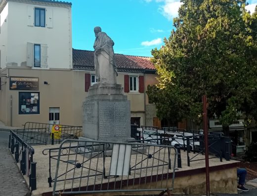Monument aux morts Joyeuse