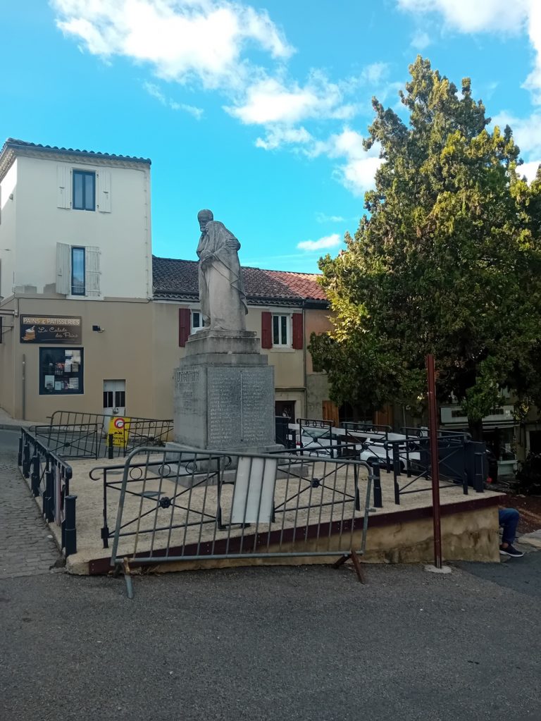 Monument aux morts Joyeuse
