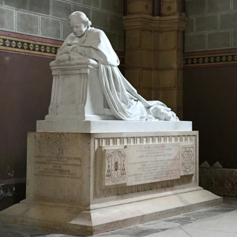 Cathédrale Saint-Vincent Mgr Bonnet