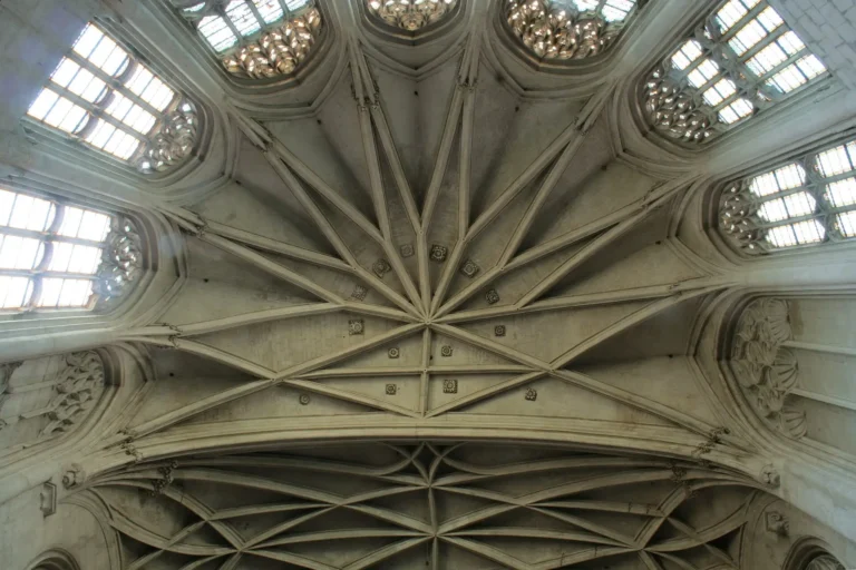 Cathedrale de Viviers voute abside