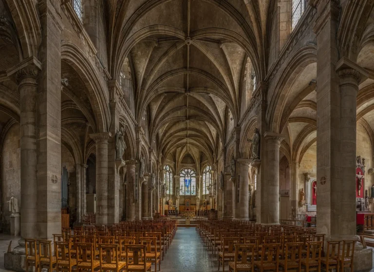 Notre-Dame du Havre intérieur